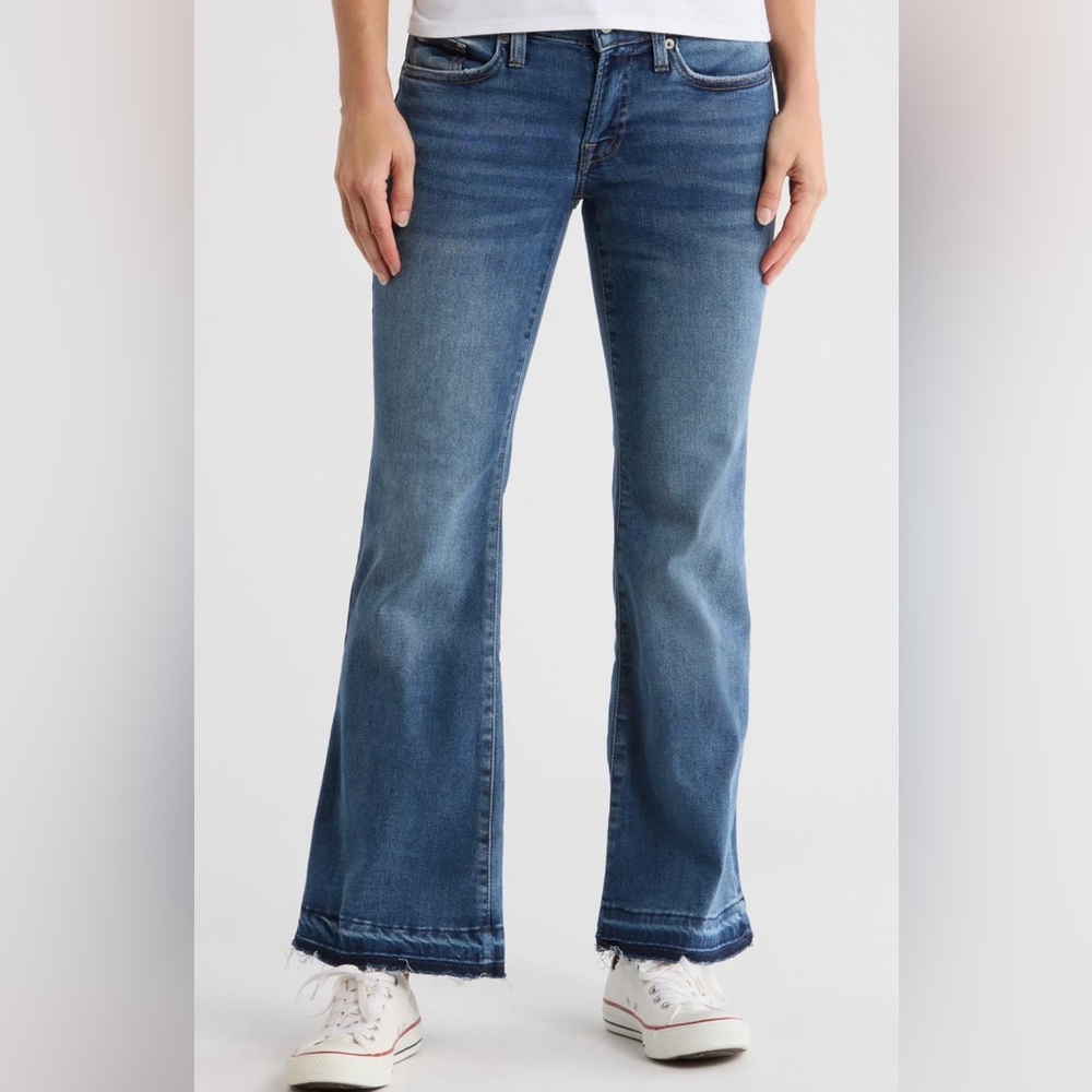 Lucky Brand Women’s Mid Rise Sweet Flare Jeans 12/31A